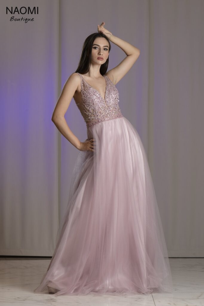 Diciottesimo Naomi Boutique 32