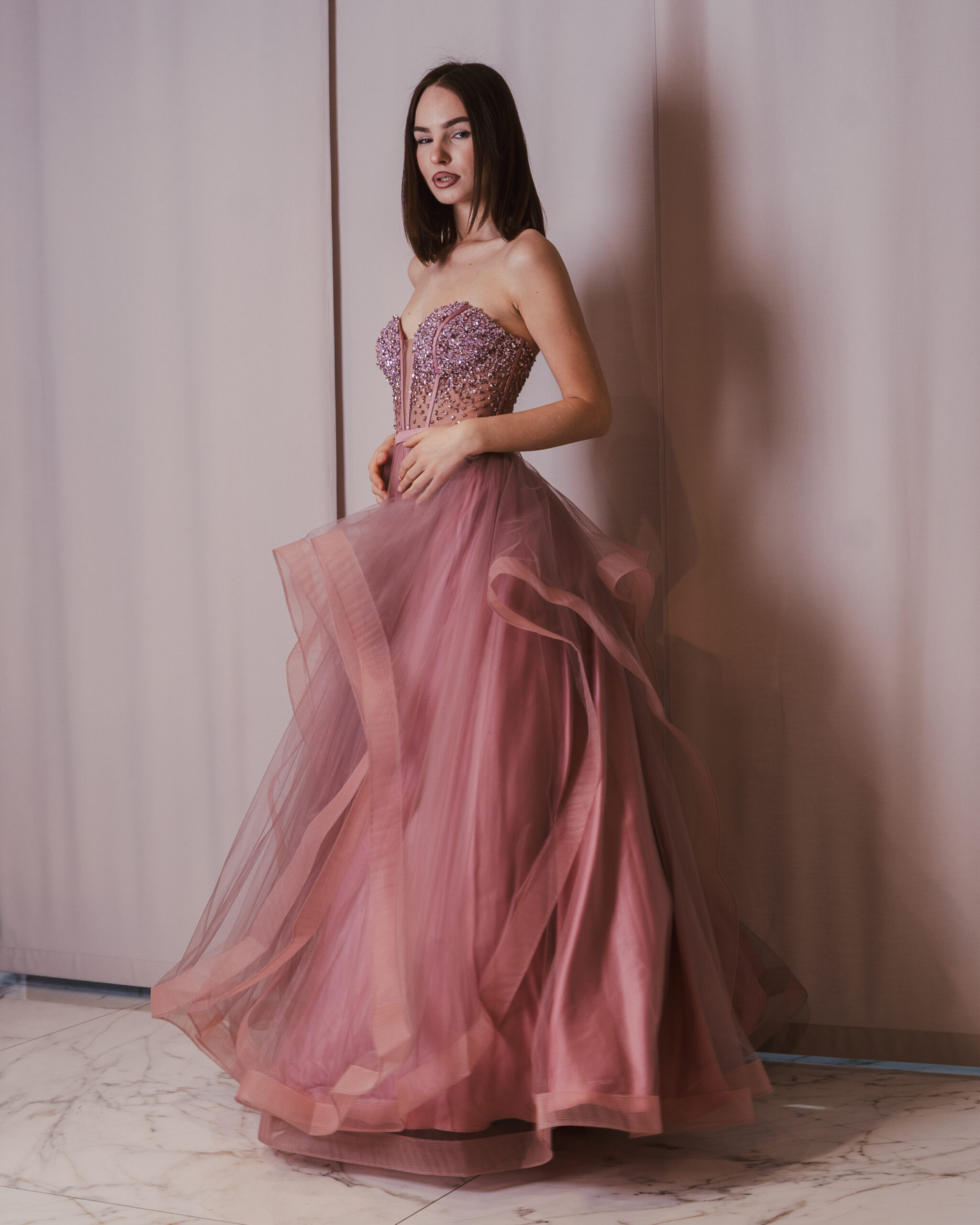 _DSC6135 Blush Dream – Abito voluminoso in tulle - immagine 1