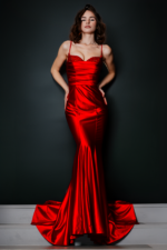 Red Elegance - immagine 5